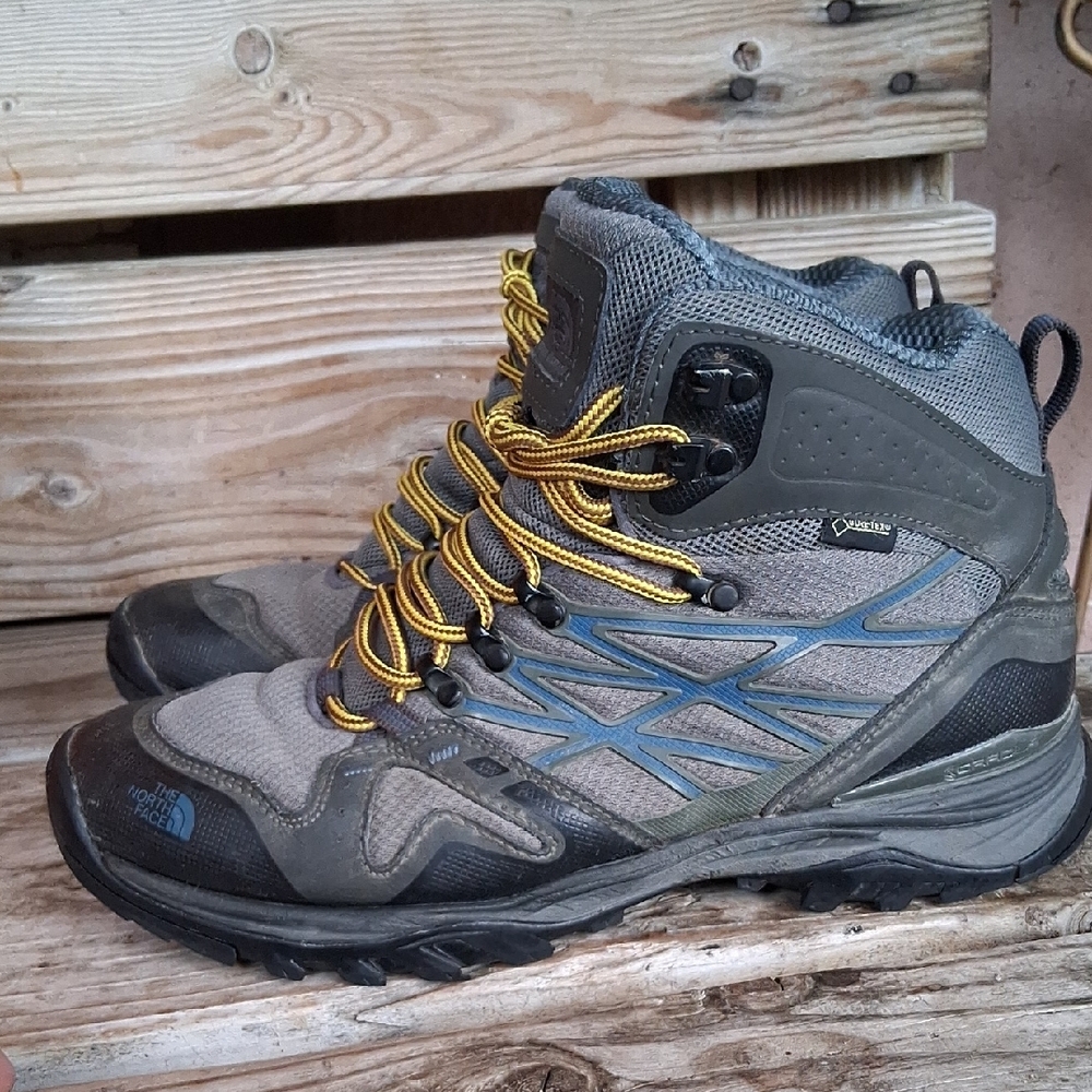 The North Face Men's Gray and Yellow Athletic Shoes - Picture 6 of 14